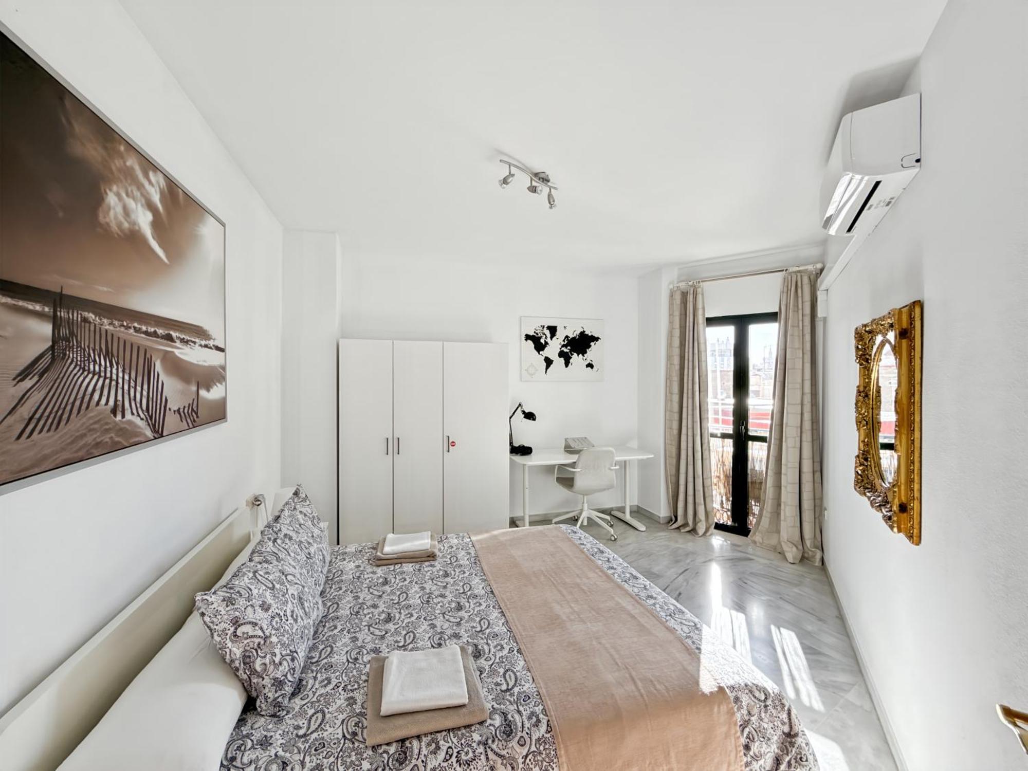 Exclusive Malaga Apartments With Cathedral Views And Auto Check-In Экстерьер фото